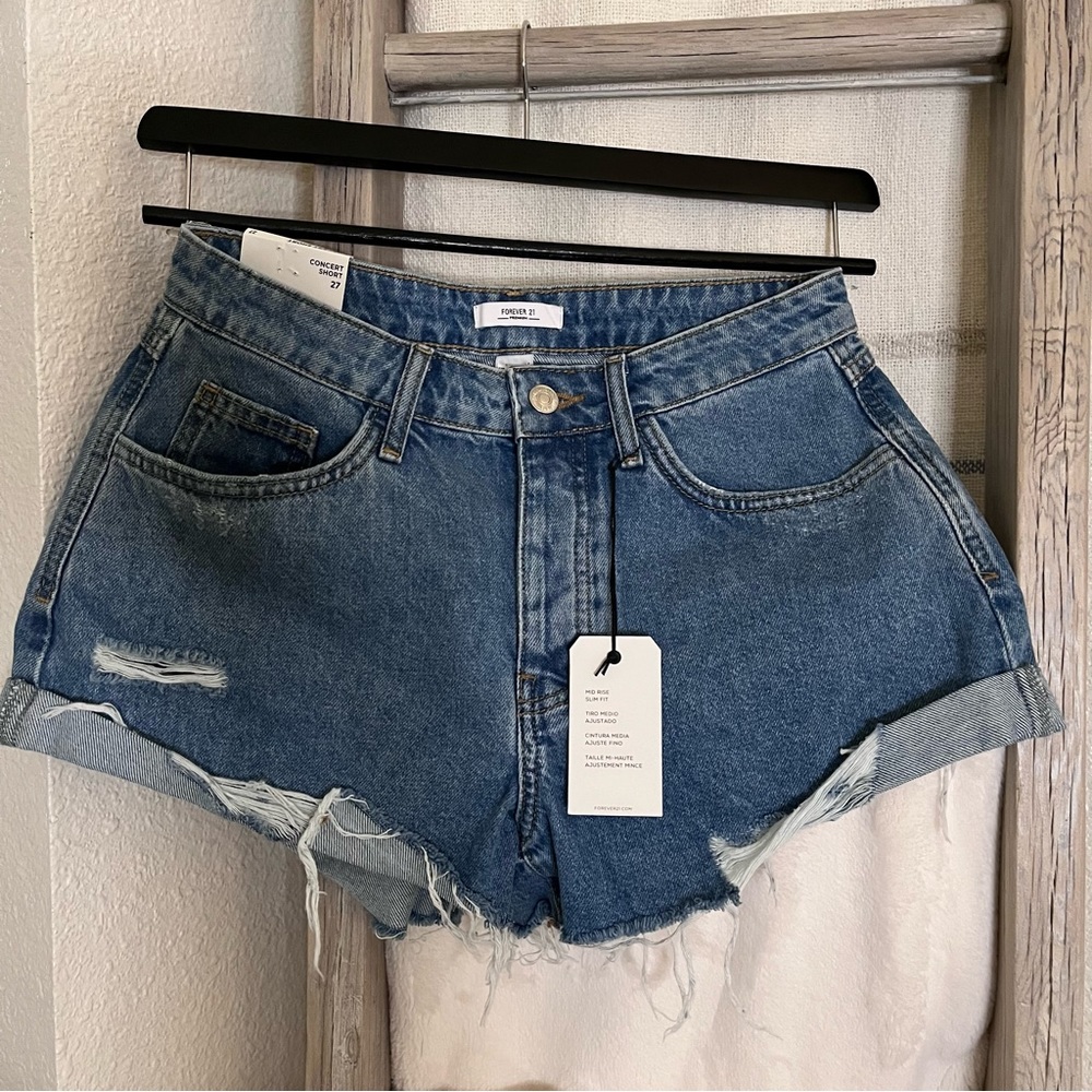 Jean shorts!